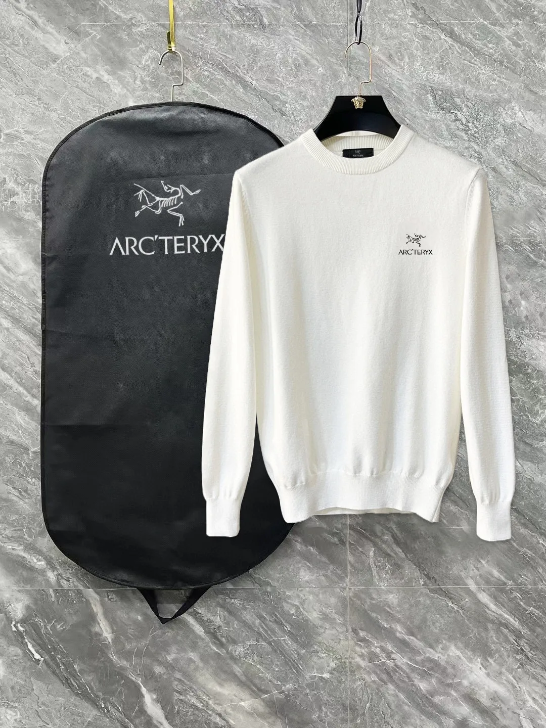 3 Premium Series Premium Factory Quality 、 、 ： Black White Sizes：M L XL 2XL 3XL